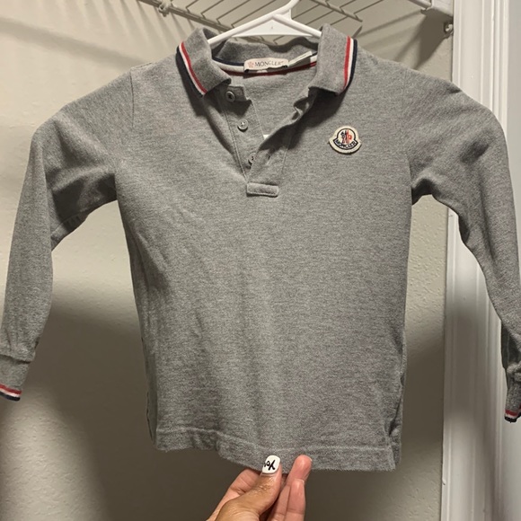 Moncler collat shirt ( AUTHENTIC )